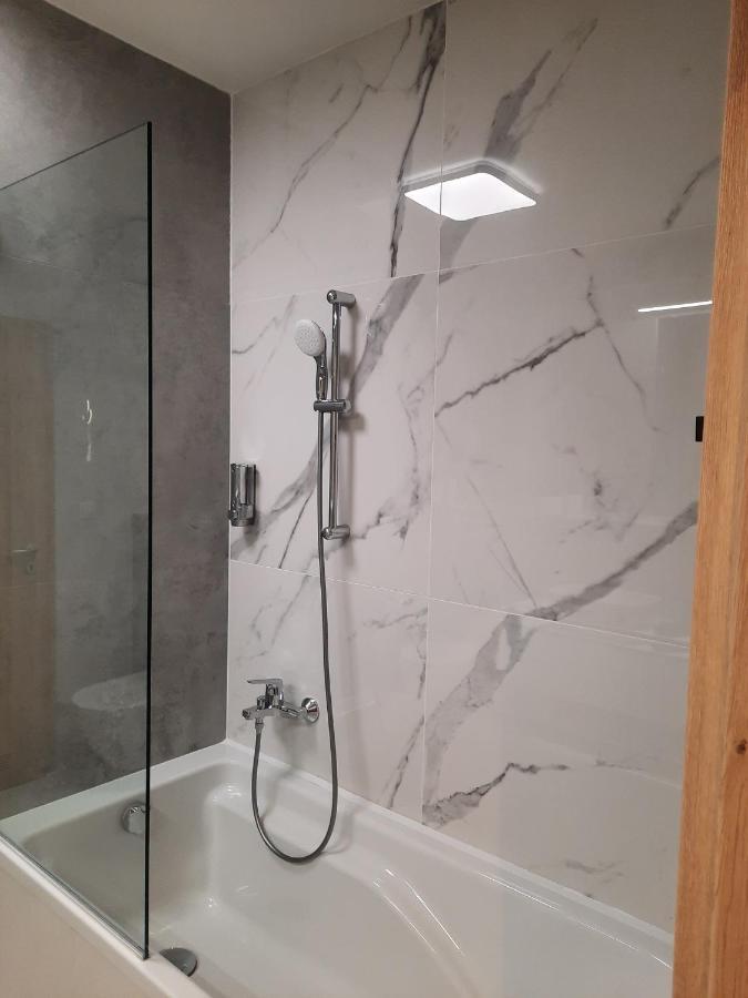 Bpr Space Grey With Balcony דירה בודפשט